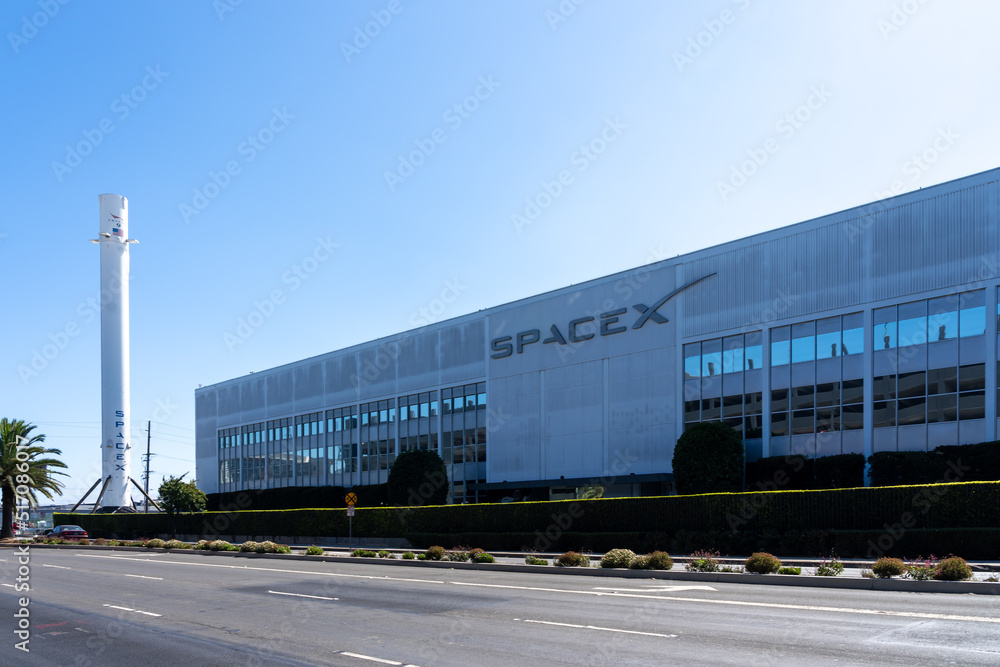 SpaceX and the IPO Question: How Investors Should Think Beyond the Excitement